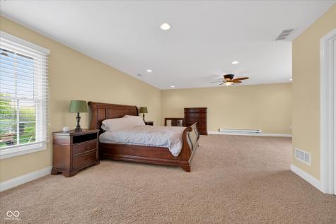 12989 Pontell Place Carmel IN 46074