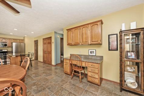 8251 Misty Cove Indianapolis IN 46236