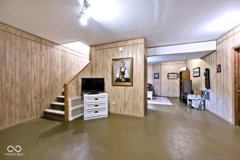 8251 Misty Cove Indianapolis IN 46236