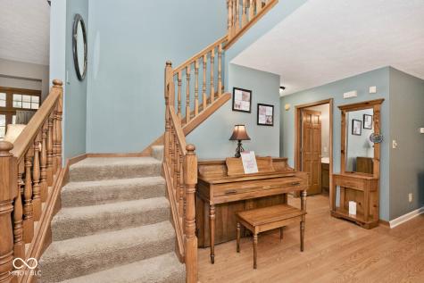 8251 Misty Cove Indianapolis IN 46236