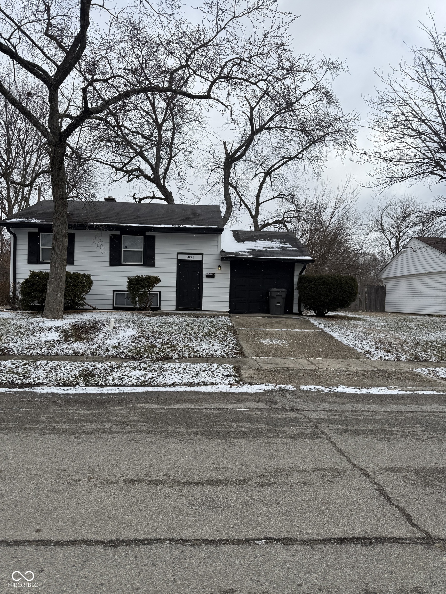 3851 Esquire Place Indianapolis IN 46226