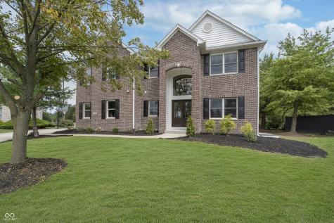 401 Lois Way Carmel IN 46032