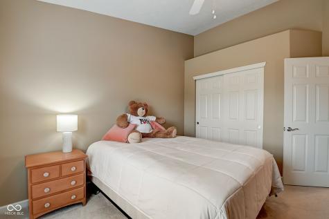 994 2nd Avenue NW Carmel IN 46032