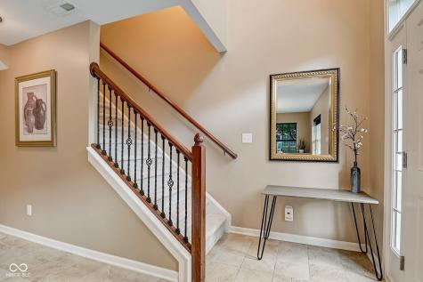 994 2nd Avenue NW Carmel IN 46032