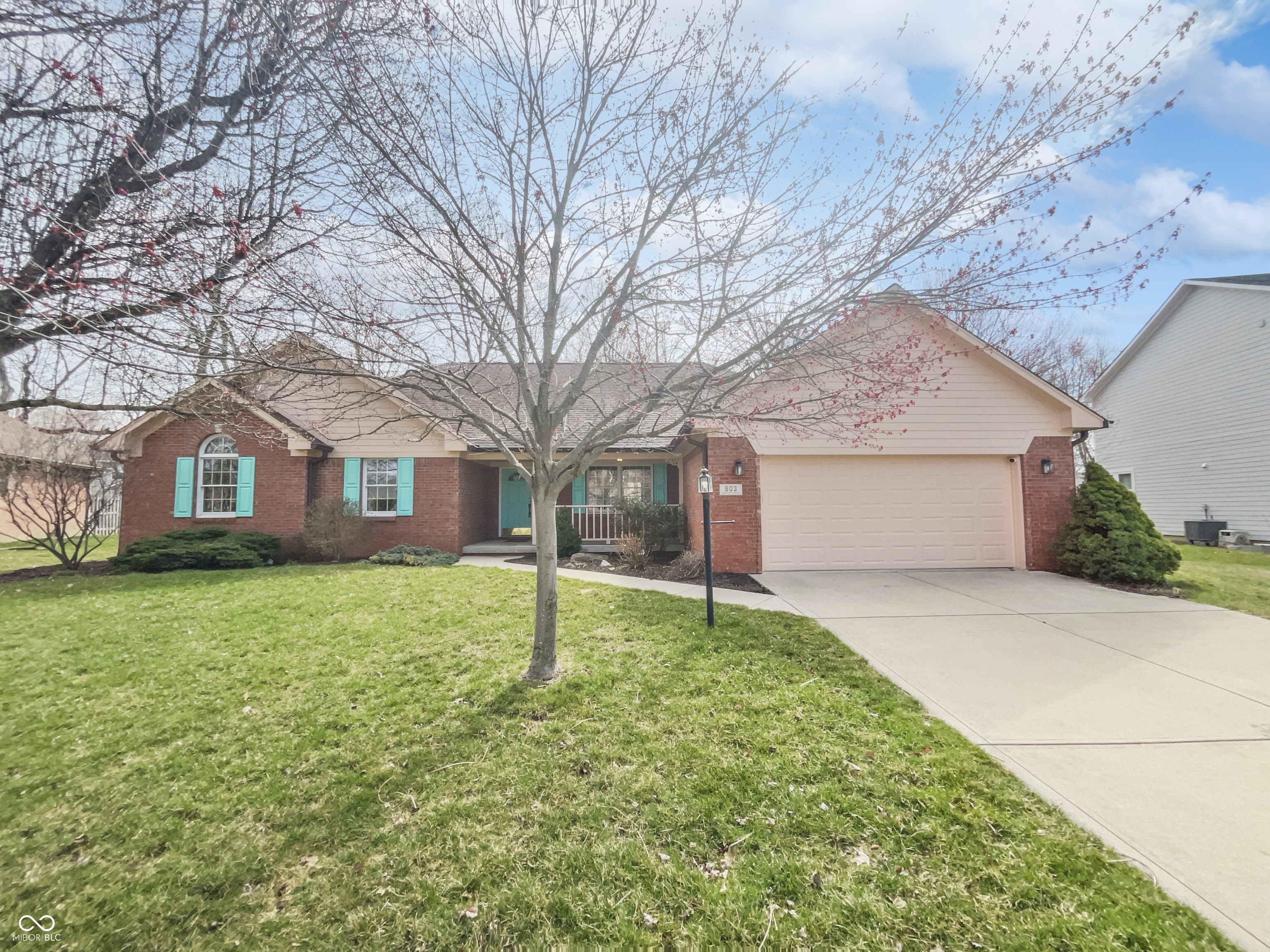 603 Raintree Drive Avon IN 46123