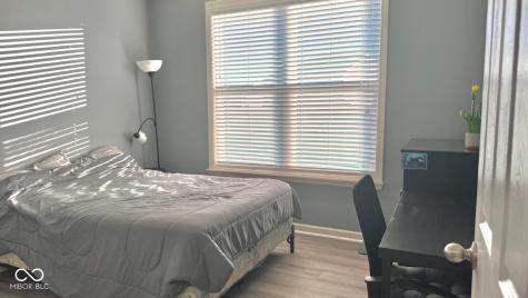 2125 Lakecrest Drive Columbus IN 47201