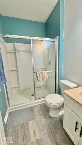 2125 Lakecrest Drive Columbus IN 47201