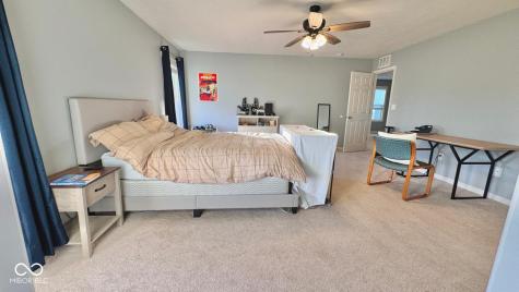 2125 Lakecrest Drive Columbus IN 47201