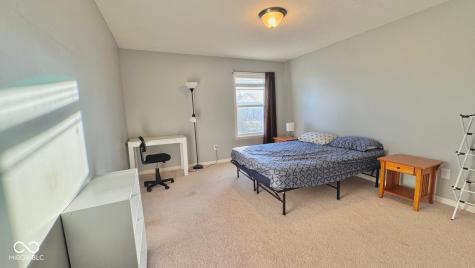 2125 Lakecrest Drive Columbus IN 47201