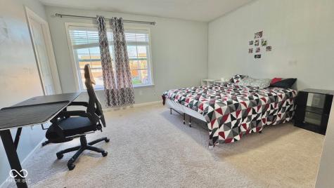 2125 Lakecrest Drive Columbus IN 47201