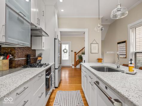 228 E 10th Street Indianapolis IN 46202