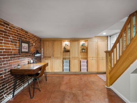 228 E 10th Street Indianapolis IN 46202