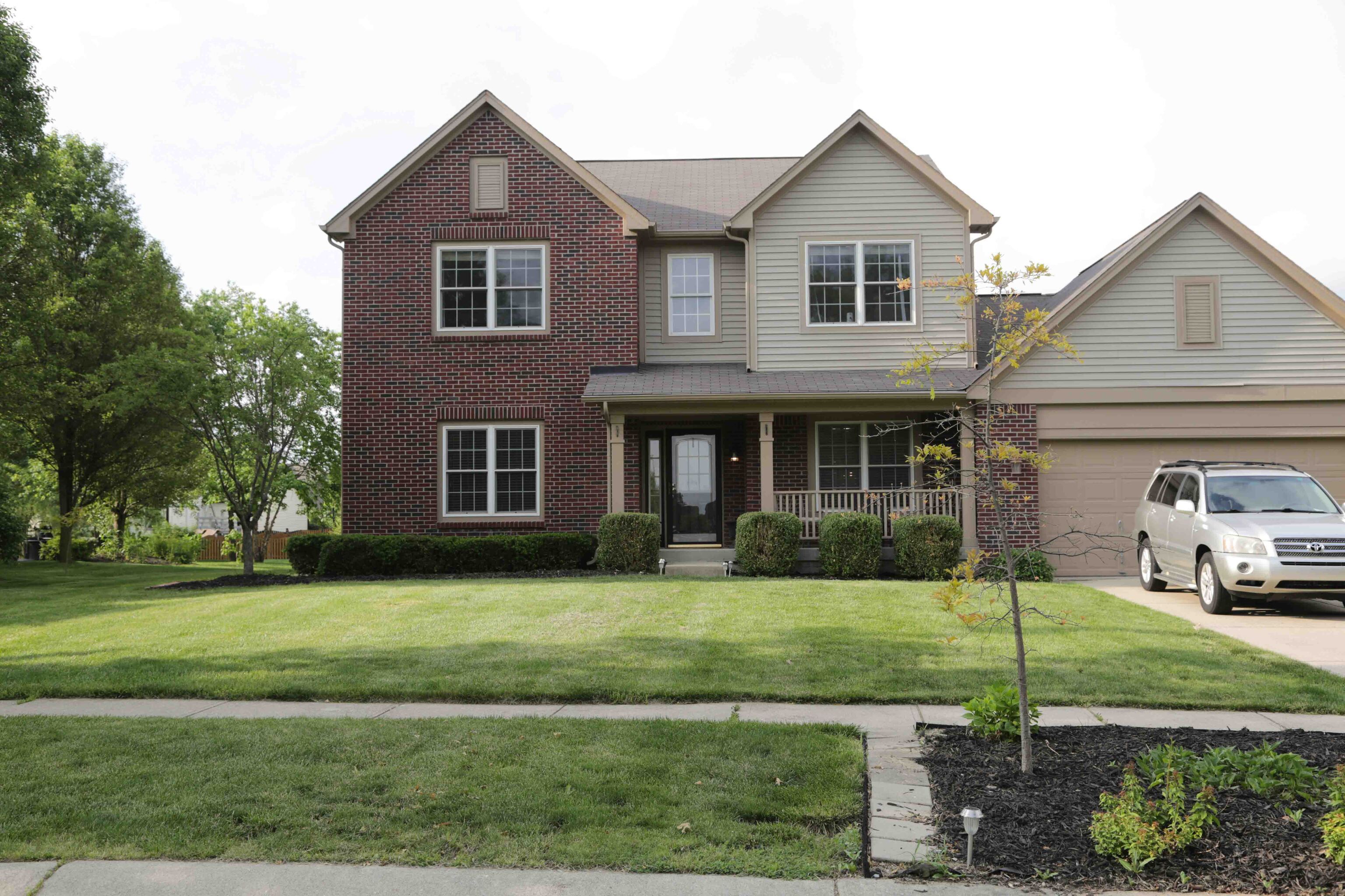 8834 Amber Stone Court Zionsville IN 46077