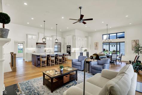 3961 Chapel Hill Court Bargersville IN 46106