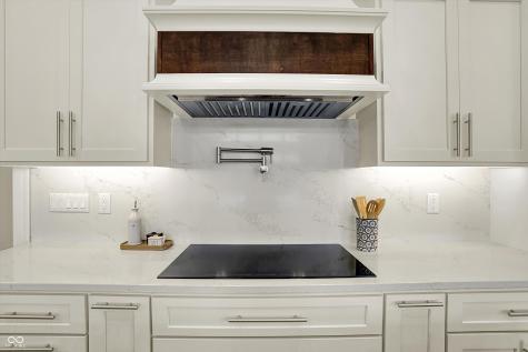 3961 Chapel Hill Court Bargersville IN 46106