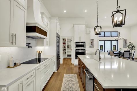 3961 Chapel Hill Court Bargersville IN 46106