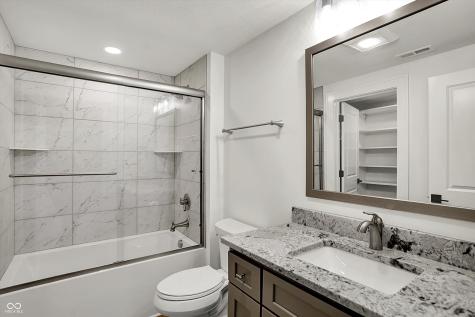 3961 Chapel Hill Court Bargersville IN 46106