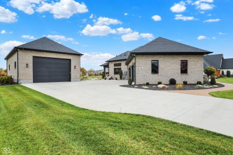 3961 Chapel Hill Court Bargersville IN 46106