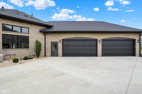 3961 Chapel Hill Court Bargersville IN 46106