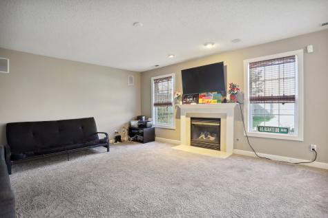 9816 Rhodes Lane Avon IN 46123