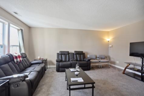 9816 Rhodes Lane Avon IN 46123