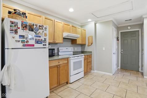 1110 Hillview Drive Franklin IN 46131