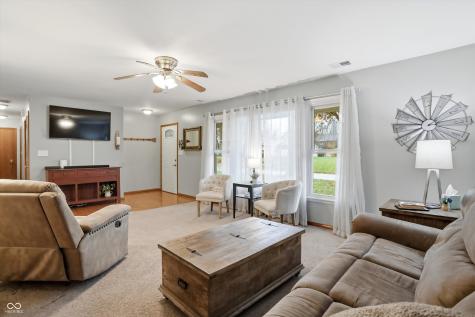 1110 Hillview Drive Franklin IN 46131