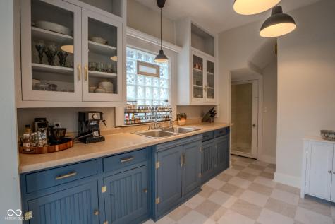 3914 Central Avenue Indianapolis IN 46205