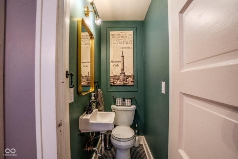 3914 Central Avenue Indianapolis IN 46205