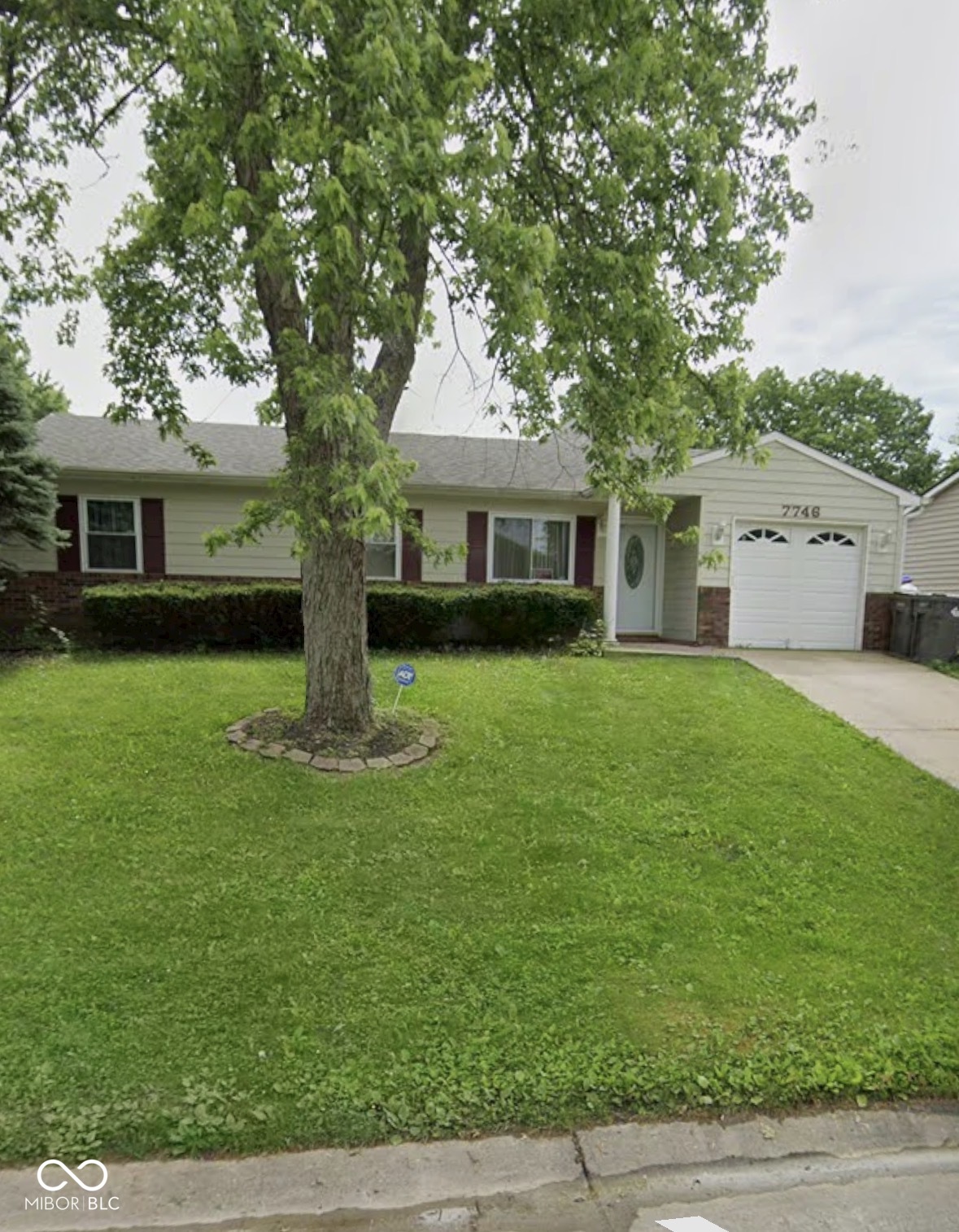 7746 Inverness Drive Indianapolis IN 46237
