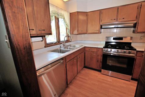 1112 N Lynhurst Drive Indianapolis IN 46241