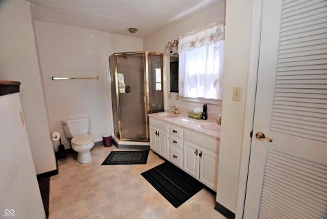 1112 N Lynhurst Drive Indianapolis IN 46241