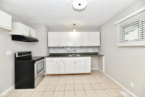 6710 E 49th Street Indianapolis IN 46226