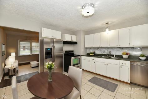 6710 E 49th Street Indianapolis IN 46226