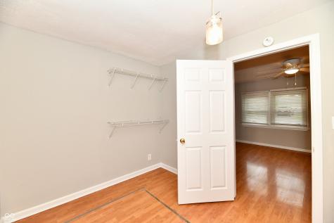 6710 E 49th Street Indianapolis IN 46226