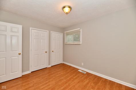 6710 E 49th Street Indianapolis IN 46226