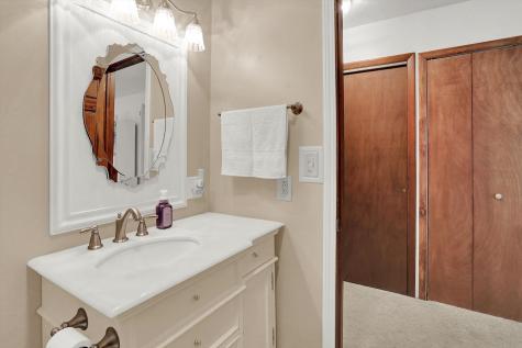 6506 Apache Drive Indianapolis IN 46254