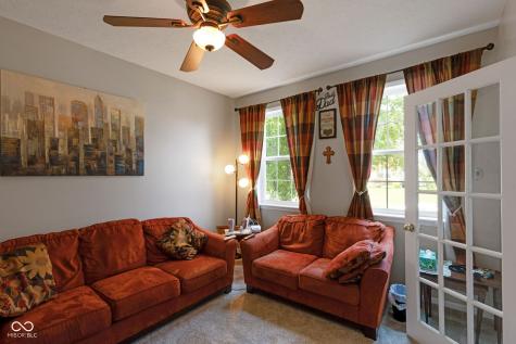 525 Viburnum Run Westfield IN 46074