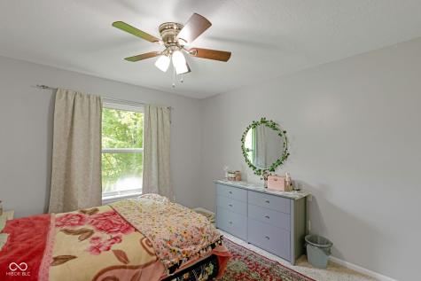 525 Viburnum Run Westfield IN 46074