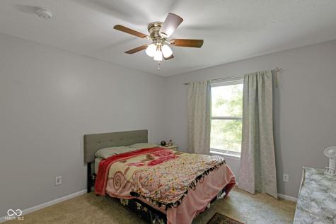 525 Viburnum Run Westfield IN 46074