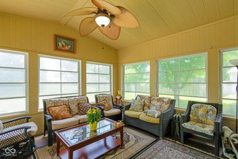 525 Viburnum Run Westfield IN 46074