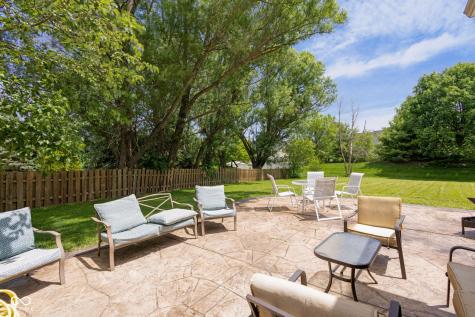 525 Viburnum Run Westfield IN 46074