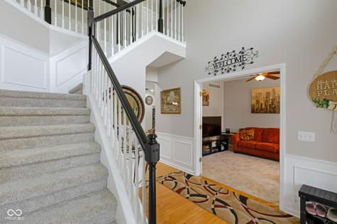 525 Viburnum Run Westfield IN 46074