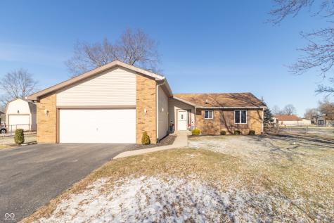 2110 Wayne Drive Greenfield IN 46140