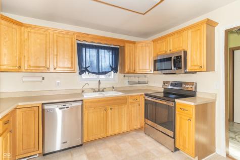 2110 Wayne Drive Greenfield IN 46140