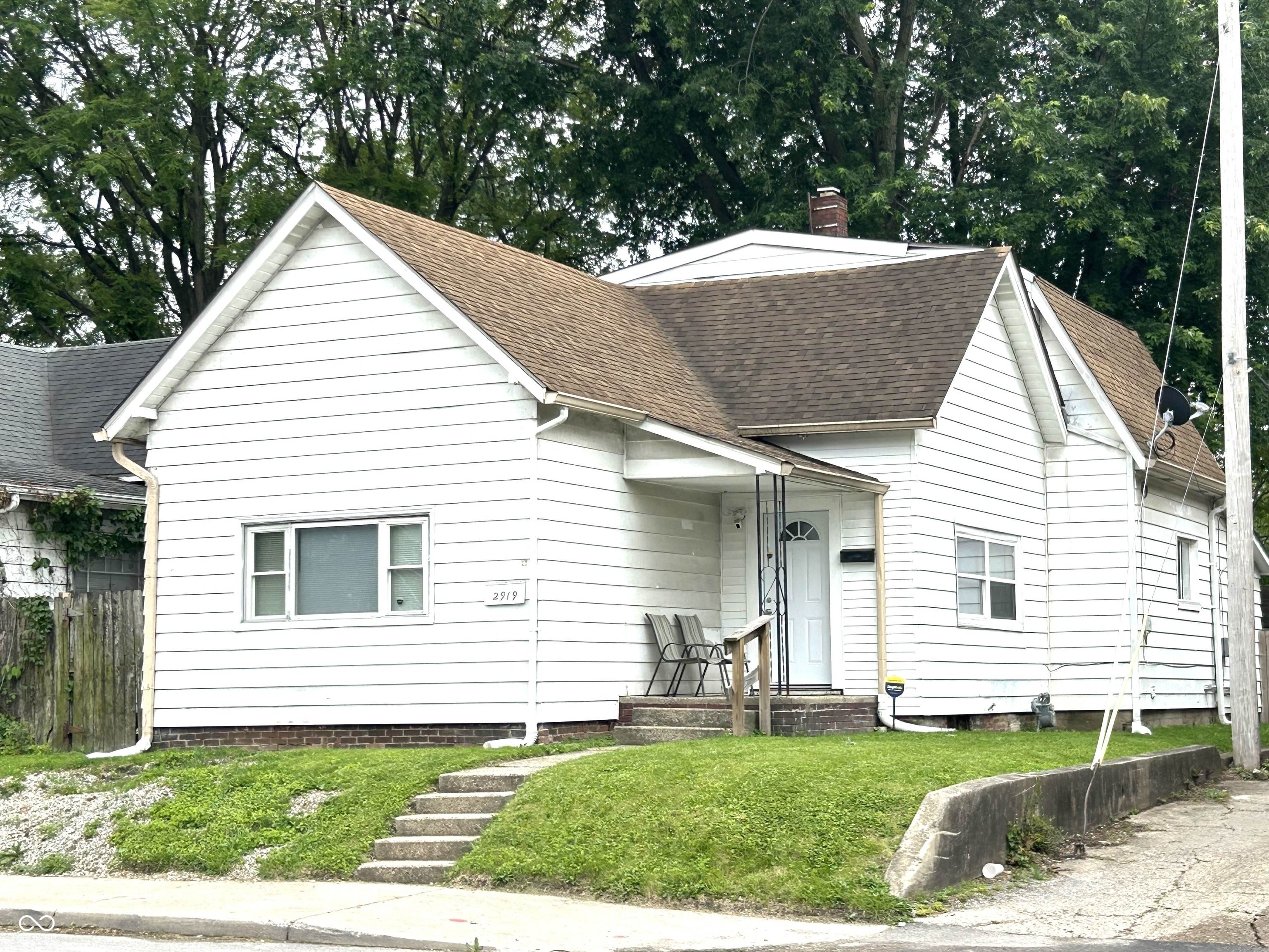 2919 E New York Street Indianapolis IN 46201