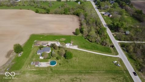 8021 E State Road 236 Roachdale IN 46172