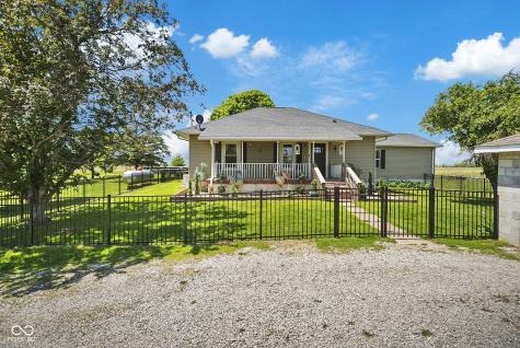 8021 E State Road 236 Roachdale IN 46172