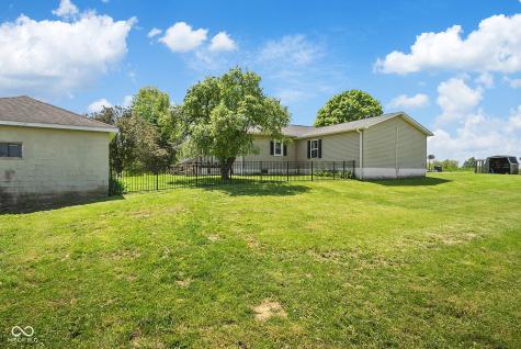 8021 E State Road 236 Roachdale IN 46172