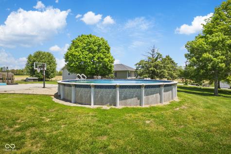 8021 E State Road 236 Roachdale IN 46172